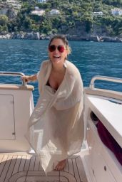 Daisy Fuentes on a Boat 05-27-2024