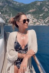Daisy Fuentes on a Boat 05-27-2024
