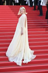 Elle Fanning at Cannes Film Festival Closing Ceremony 05-25-2024