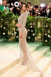 Emily Ratajkowski Stuns in Sheer Versace Gown at 2024 Met Gala