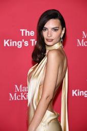 Emily Ratajkowski Stuns in Slinky Cream Gown at King