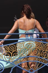 Eva Longoria Drink Champagne at the Martinez Hotel in Cannes 05-18-2024