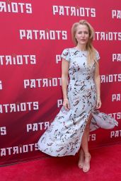 Gillian Anderson - "Patriots" Broadway Opening in New York City 04-22-2024