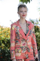 Grace VanderWaal at "Megalopolis" Photocall at Cannes Film Festival 05-17-2024