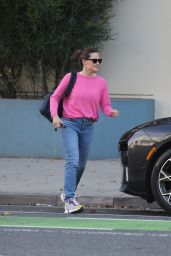 Jennifer Garner Out in Los Angeles 05-04-2024
