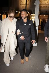 Jennifer Lopez and Manager Benny Medina at Gigi Manko Restaurant in Paris 05-07-2024