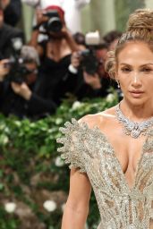 Jennifer Lopez at Met Gala 2024