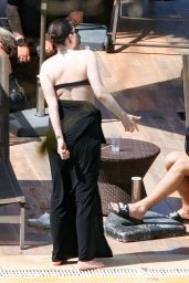 Jessie J in Bikini Top at the Pool - Rio de Janeiro 05-03-2024