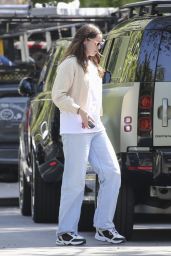 Katherine Schwarzenegger Casual Style - Brentwood 05-13-2024