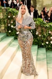 Kim Kardashian at Met GAla 2024 (more photos)