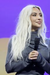 Kim Kardashian - "OMR Festival 2024 - Messe Hamburg" 05-07-2024