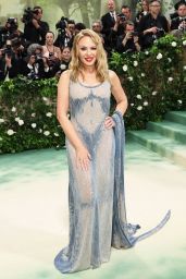 Kylie Minogue Stuns in Shimmering Comeback at Met Gala 2024