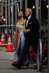 Lauren Sanchez and Jeff Besoz Arriving at a Met Gala After Party in New York 05-06-2024