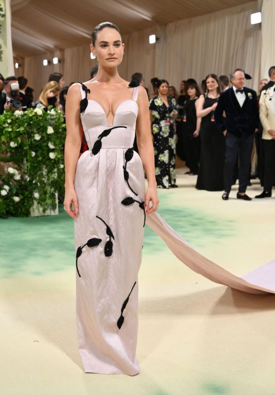 Lily James Stuns in Pink Gown at 2024 Met Gala