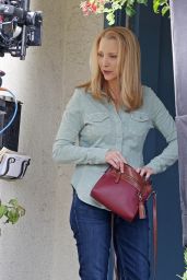 Lisa Kudrow Films a Scene for the Netflix Series "No Good Deed" in Los Angeles 04-30-2024