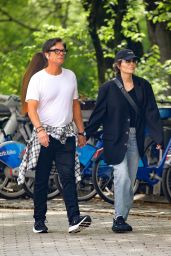Lisa Rinna and Harry Hamlin Enjoy a Casual Stroll in New York 05-06-2024