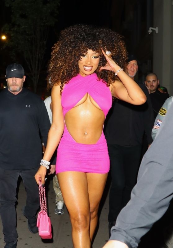 Megan Thee Stallion Arrives at Slate for the Hot Girl Summer Tour Official Afterparty in New York 05-21-2024