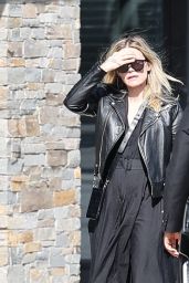 Michelle Pfeiffer at the Construction Site of Her New Eco-home Store in LA 05-08-2024