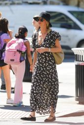 Nicky Hilton Was Spotted Out and About, Enjoying a Walk in the Big Apple 05-07-2024