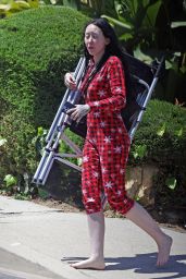 Noah Cyrus at Her Home in Los Angeles 04-29-2024