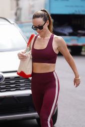 Olivia Wilde Leaving Her Workout in Los Angeles 05-09-2024