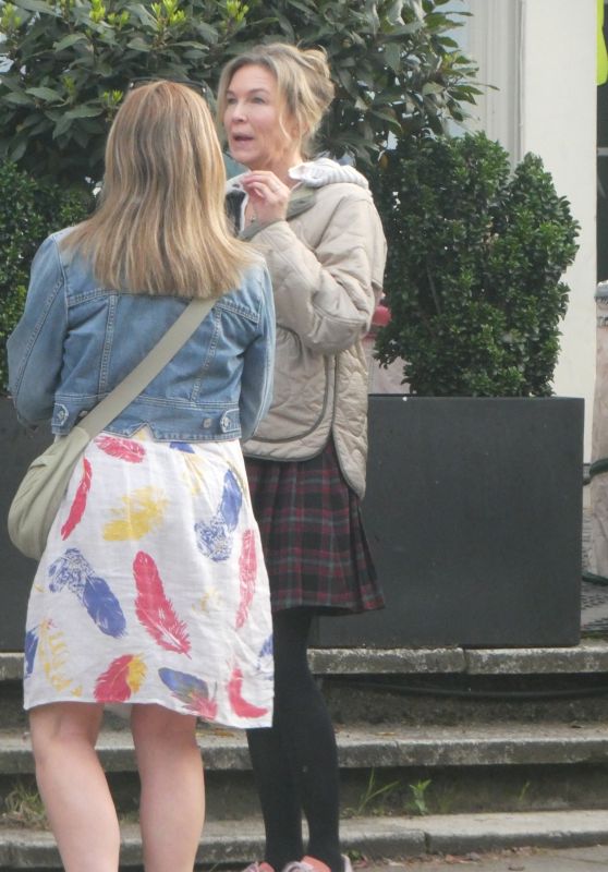Renee Zellweger at New Bridget Jones Movie Set in London 05-17-2024