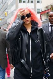 Rihanna Stuns with Vibrant Pink Hair Transformation Ahead of Met Gala