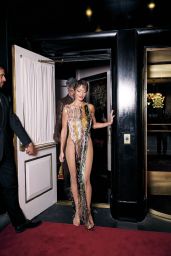 Rita Ora and Her Husband Taika Waititi Leave Their Hotel to go to the Met Gala in New York 05-06-2024