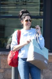 Sarah Silverman Grocery Shopping in Los Feliz 05-03-2024