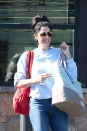 Sarah Silverman Grocery Shopping in Los Feliz 05-03-2024