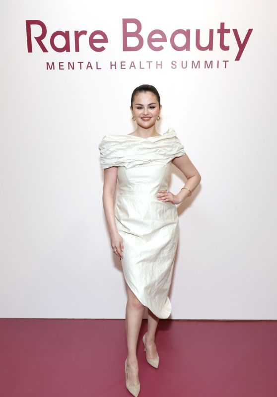 Selena Gomez at Rare Beauty Mental Health Summit in New York 05-01-2024