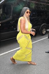 Serena Williams in a Bright Yellow Dress in New York 05-06-2024