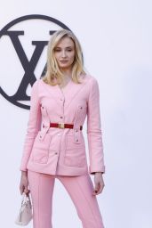 Sophie Turner – Louis Vuitton Photocall Fashion Show in Barcelona 05-23-2024