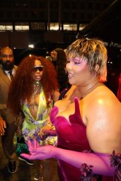 SZA and Lizzo "Were Arriving at Casa Cipriani for a Met Gala After-party in New York 05-06-2024