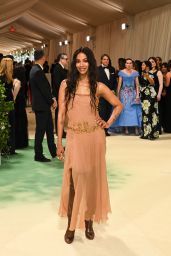 Zoe Saldana at 2024 Met Gala: A Boho-Chic Masterclass