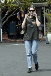 Ashley Benson Make-up-free With Her Husband Brandon Davis at Mauro Cafe in West Hollywood 06-03-2024