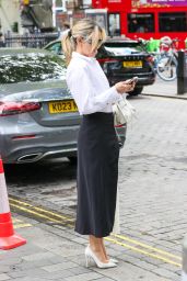 Ashley Roberts Wearing a Stylish Split Coloured Skirt at Heart Radio in London 06-10-2024