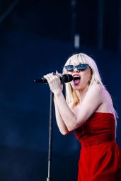 Carly Rae Jepsen - 2024 Governors Ball in Queens 06-08-2024