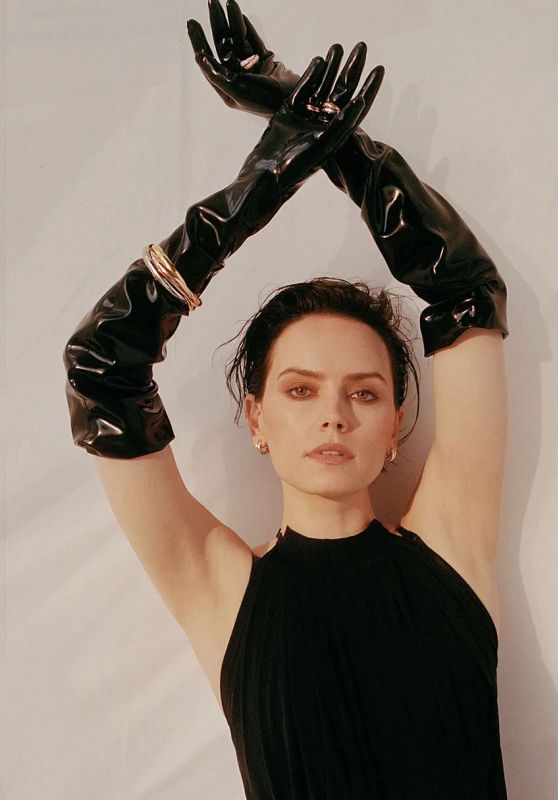 Daisy Ridley - The Laterals Magazine June 2024