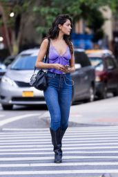 Eiza Gonzalez Out Shopping in New York 06-09-2024