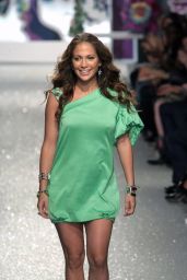 Jennifer Lopez - Just Sweet by J Lo Runway Show During Mercedes Benz Fashion Week Spring 2008