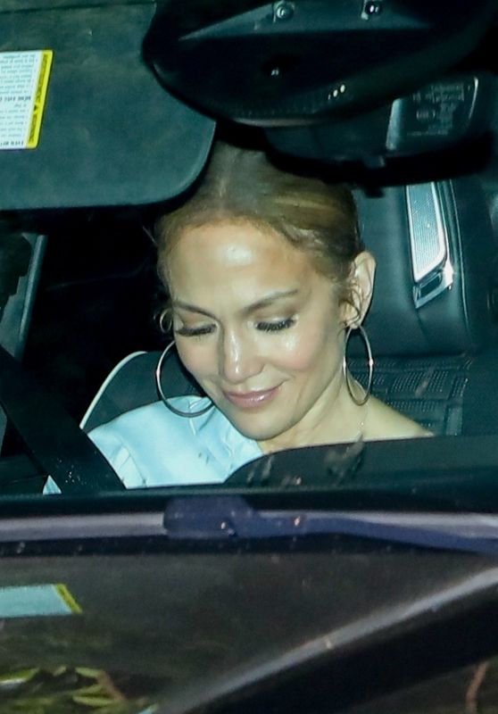 Jennifer Lopez Leaves her Husband Ben Affleck