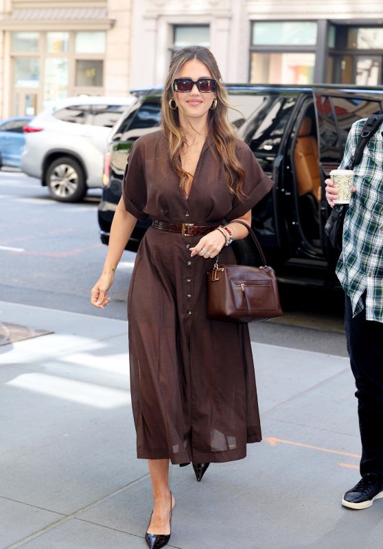 Jessica Alba Out in New York 06-03-2024