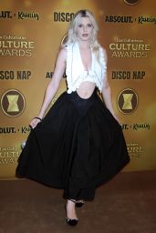 Julia Fox at Las Culturistas Culture Awards 06-15-2024