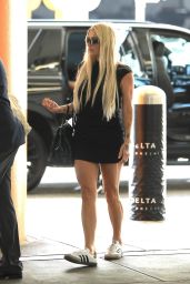 Kesha Catching a Flight Out of LAX in LA 06-28-2024
