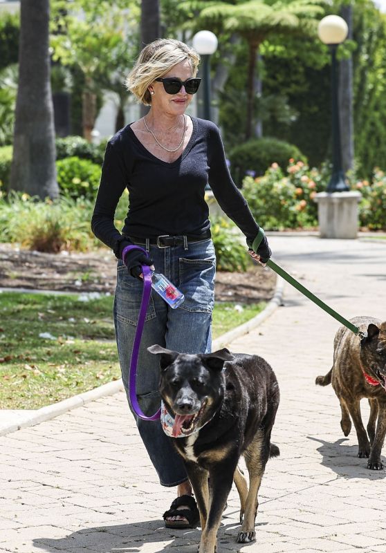 Melanie Griffith Out in a Park in Beverly Hills 06-18-2024