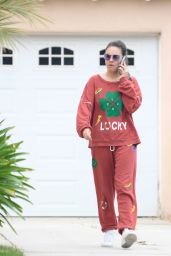 Mila Kunis in Comfy Outfit in LA 05-29-2024