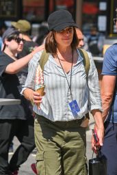 Neve Campbell at Universal Studios 06-05-2024
