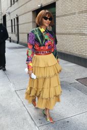 Nicole Ari Parker in a Chic Outfit On The Set of "And Just Like That" in New York 05-31-2024