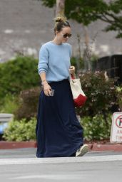 Olivia Wilde Out in Los Angeles 06-08-2024